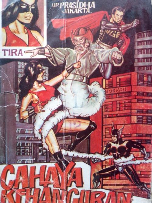 CAHAYA KEHANCURAN